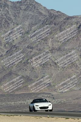 media/Oct-24-2025-Doghouse Garage (Fri) [[783d2ff07a]]/3-Intermediate/Session 2 (Turn 10)/